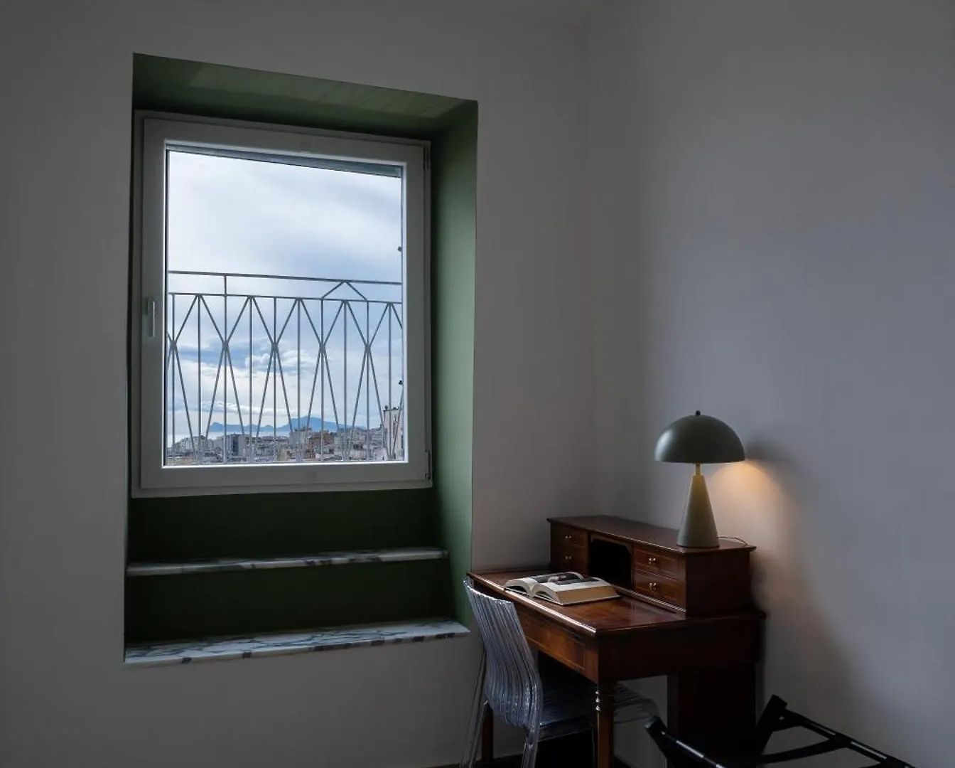 Museum Exclusive Rooms Naples 0*,  Italy